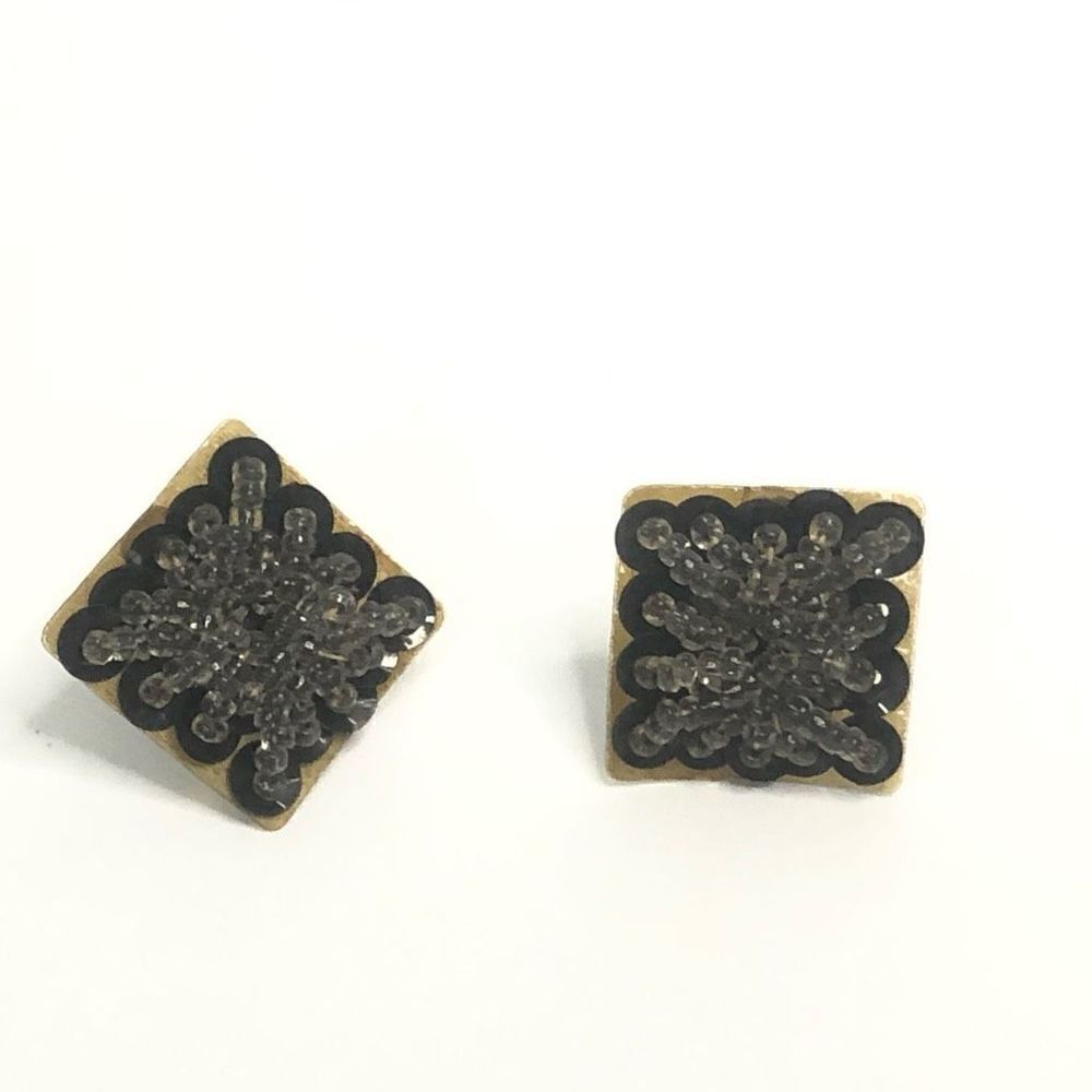 vintage seed bead black silver square‎ screw on 3/4 inch